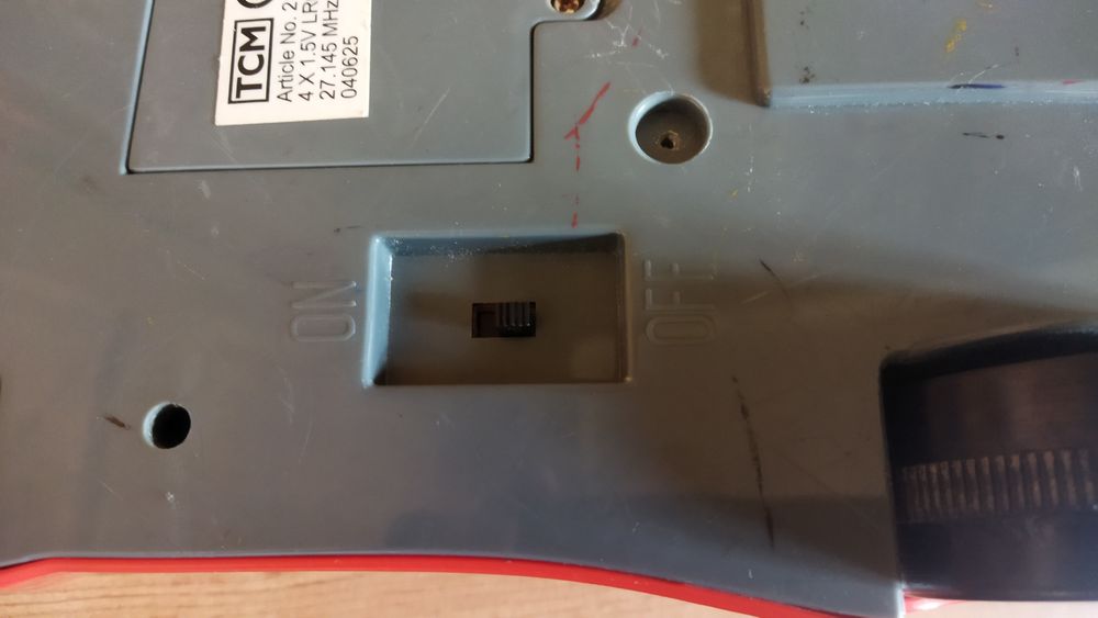 Машинка на радиоуправлении TCM