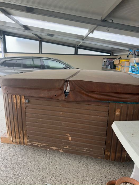 Jacuzzi para 6 pessoas