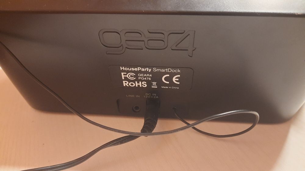 Розумна док-станція Gear4 PG476 Houseparty стереозвукова система, FM