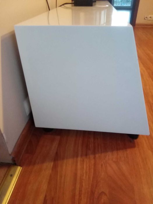 Szafka multimedialna - kino domowe