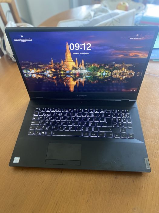 Lenovo legion Y540-17IRH RTX2060