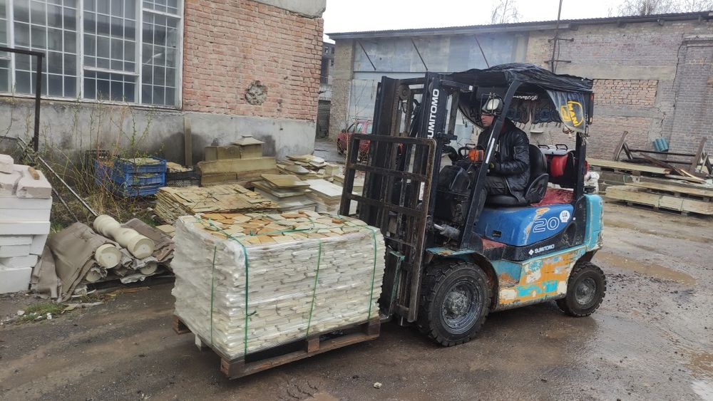 Песчаник,пісковик,стільниці,підвіконня,облицювання,оздоблення будинку