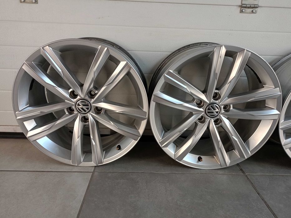 Felgi Aluminiowe Oryginalne Volkswagen 18 " 5x112