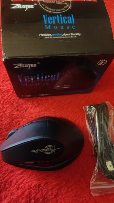 Rato Vertical -Vertical Mouse Wireless. Shipped with USPS Ground Advan