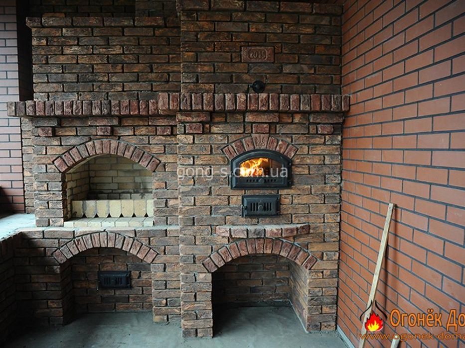 Кирпич  любой. Цегла