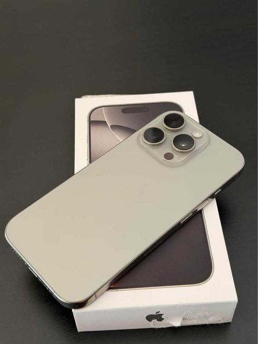 Smartfon telefon Apple iPhone 16 128GB pro Gwarancja