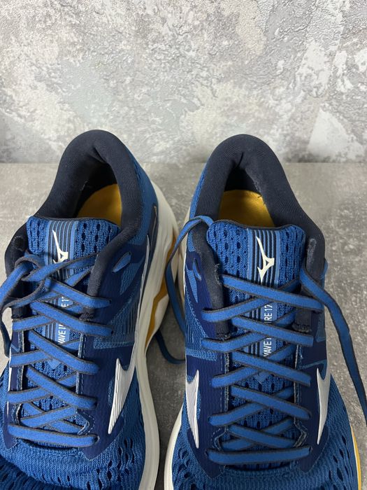 Кросівки бігові Mizuno Wave Inspire 17  42р. 100% оригінал