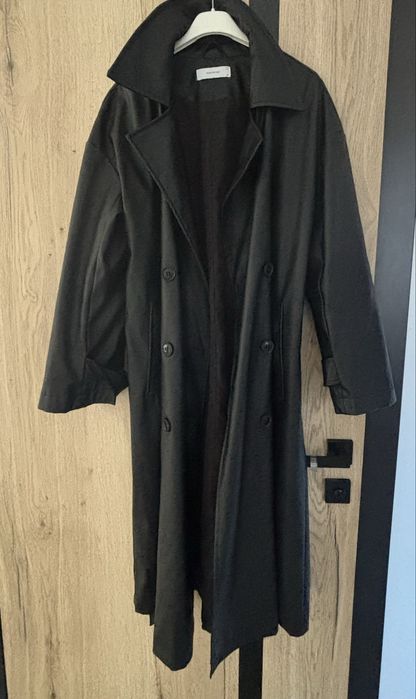 Sprzedam damski plaszcz skórzany