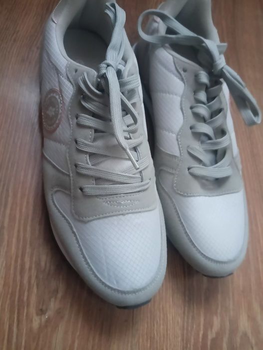 Buty sportowe damskie r.41