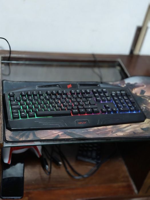 Vendo teclado Nplay (pouco uzo)