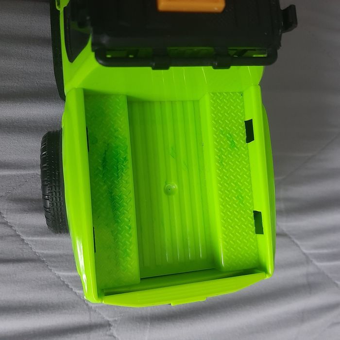 Ford Raptor Dickie Toys z dźwiękiem I światłami