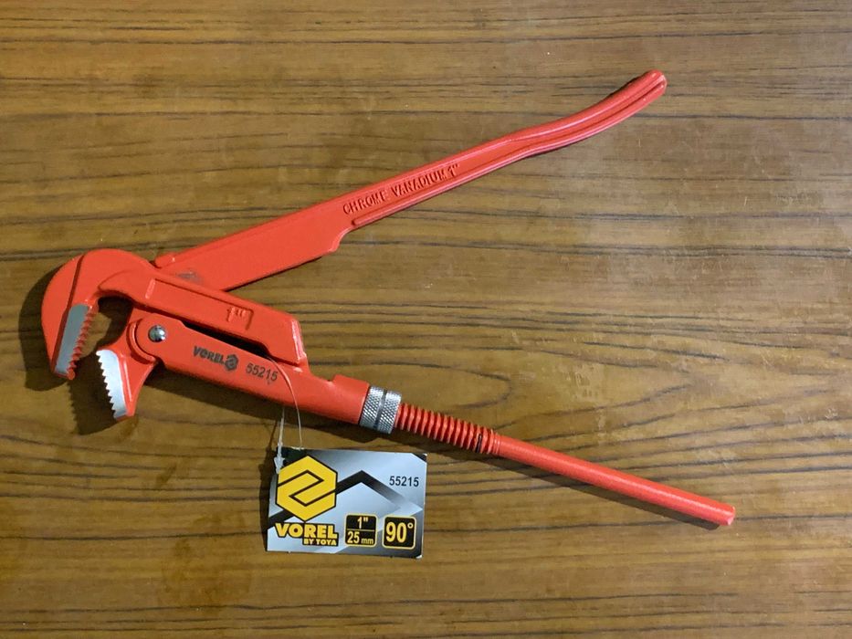 Ключ трубный Vorel 1