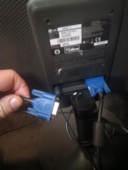 Mam do sprzedania monitor do komputera