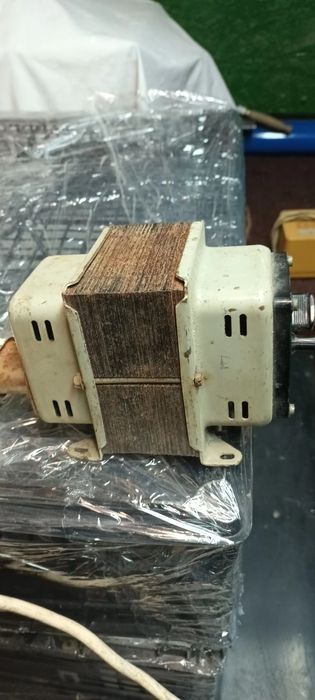 Трансформатор напруги