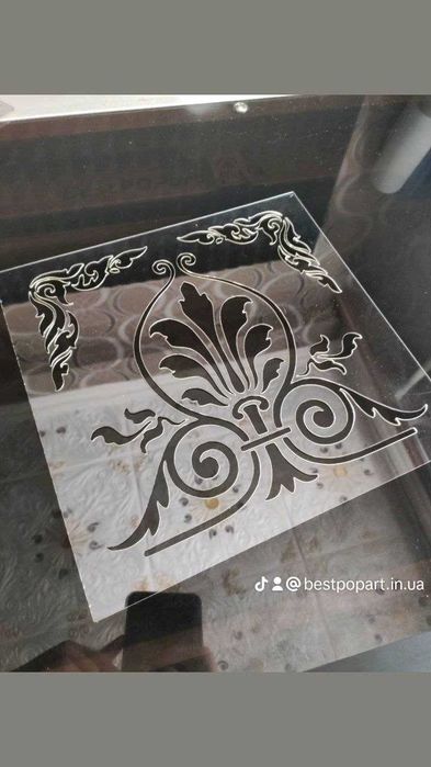 Трафарети шаблони для гріффіті на стінах та спецтехніці