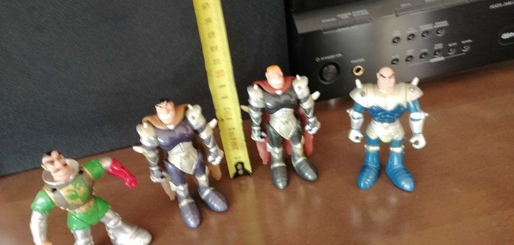 Figurki Disney - rycerze - wiking - kolekcja - zabawki