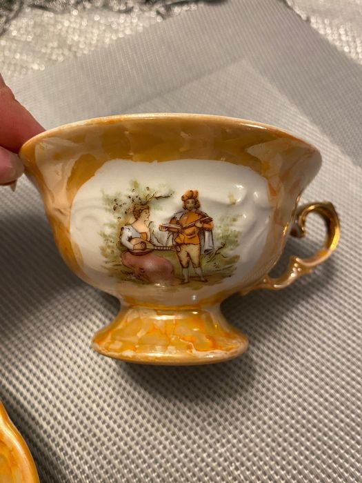 Śliczny komplet filiżanek do kawy z podstawkami PRL made in Poland