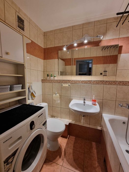 POMORSKA, 2 pokoje + osobna kuchnia, 37 m2, parking, idealne dla pary studentów