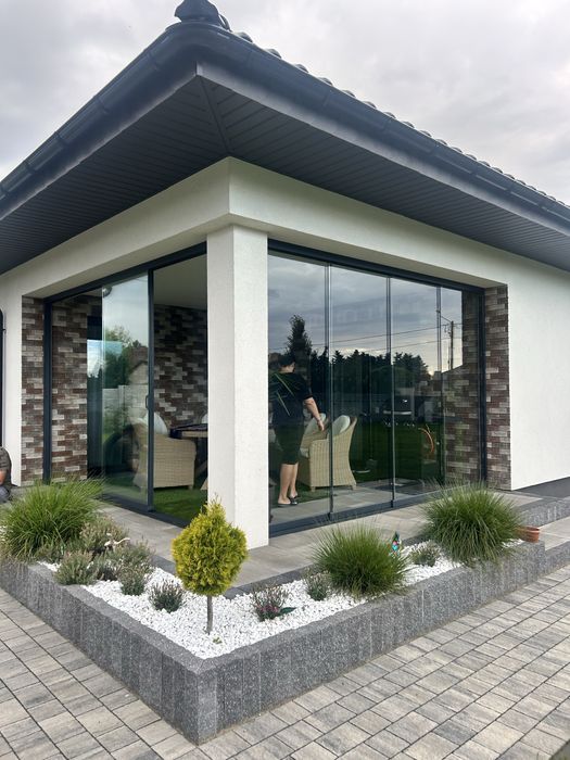 System przesuwny szkło , sciany szklane