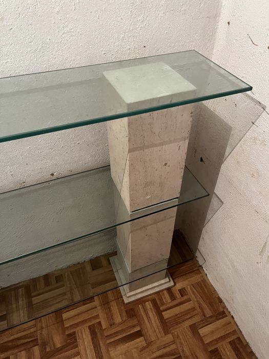 Movel em marmore e vidro