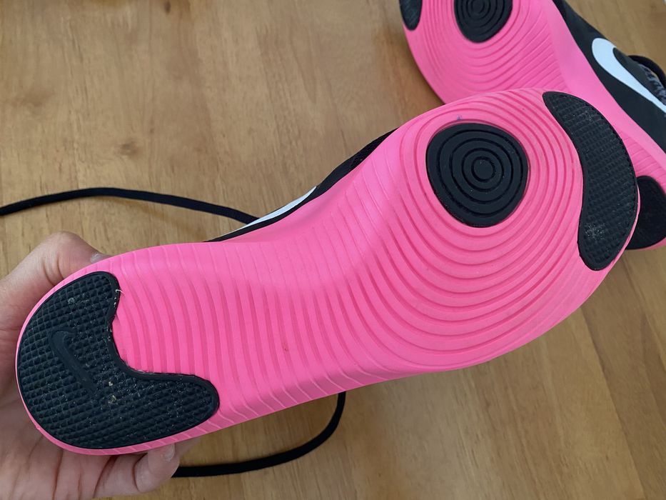 Ténis Fitsole Nike ( Ideal para Ginásio )