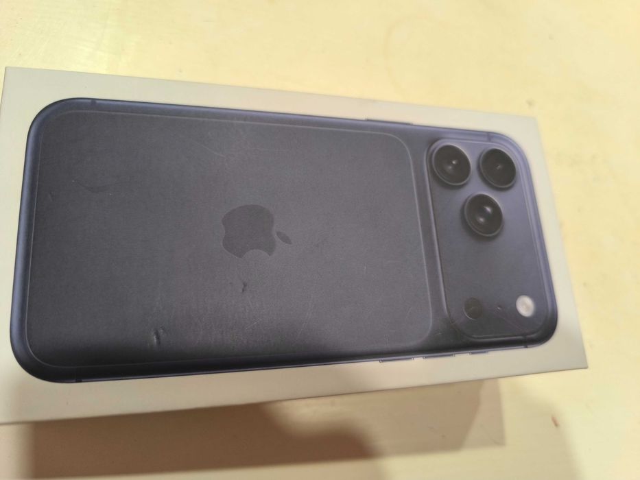 Iphone 17 pro max,Азiйська версiя.ДвI ciм.Коробка,зарядка.1v1,кабель.