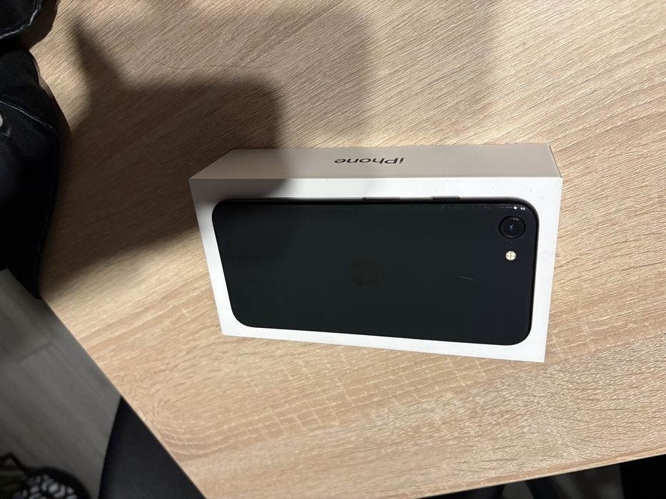 Iphone SE 2020 czarny