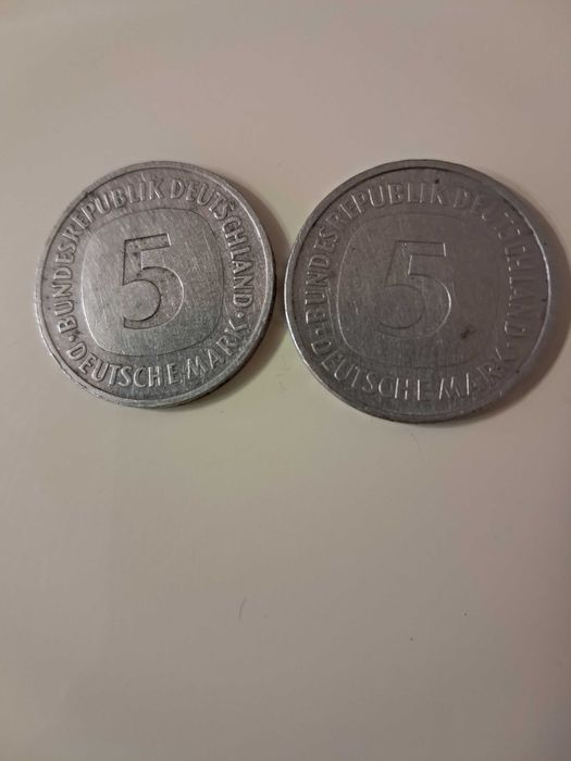 Монеты  10 франков  ПЕРЕВЕРТЫШ . 350 грн