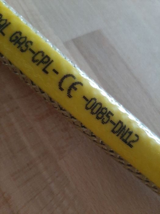 Przewód elastyczny do gazu prosty 1/2" 1000 mm