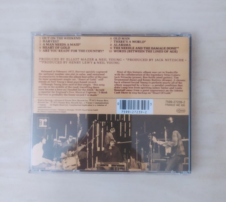 Neil Young "Harvest" CD é um dos álbuns mais emblemáticos do autor.