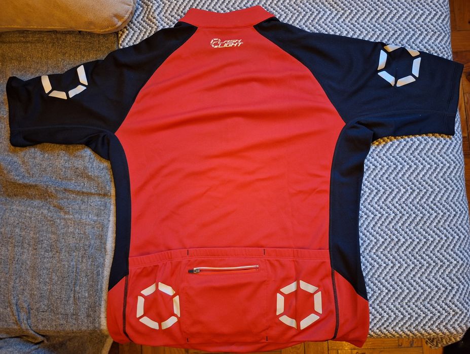 Jersey Ciclismo, marca DHB