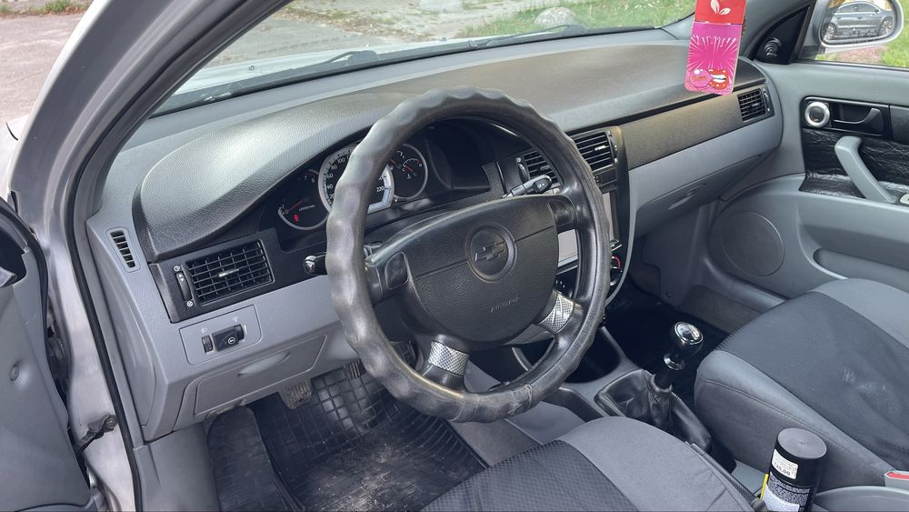 Продам Chevrolet-Lacetti