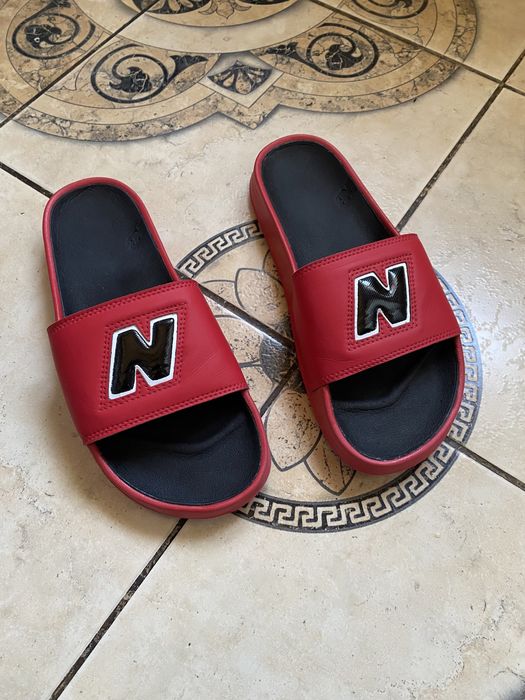 Шлепанцы тапочки шлепки тапки UNISEX унисекс NEW BALANCE 200