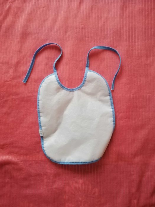 Śliniaczek śliniak Canpol babies nieużywany niebieski