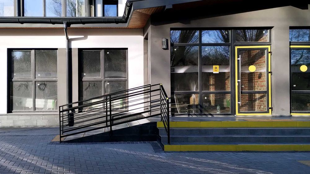 Комерційне приміщення 101 м2 в новому ЖК Desna Park Residence