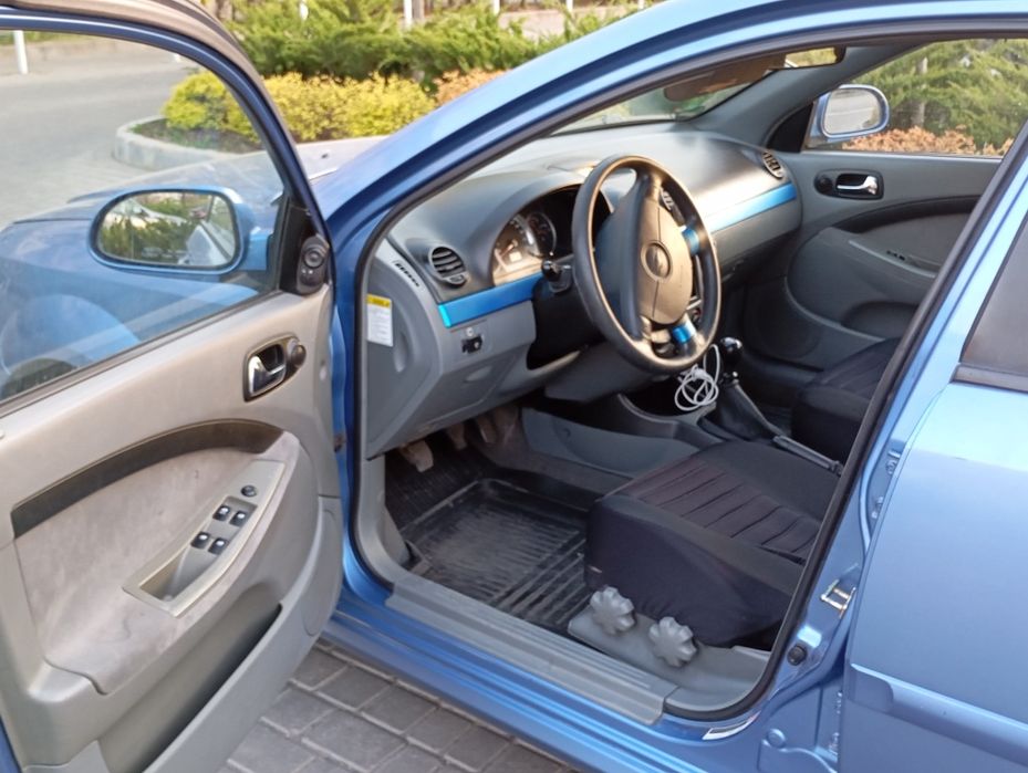 Продам Шевролет нубира