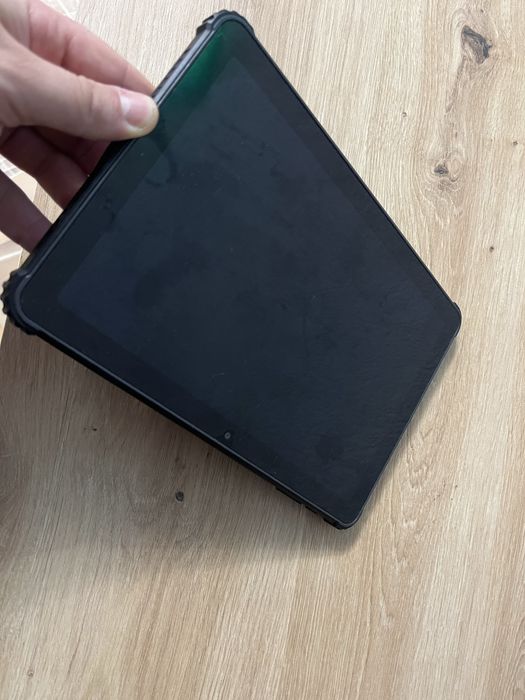 Продам протиударний планшет