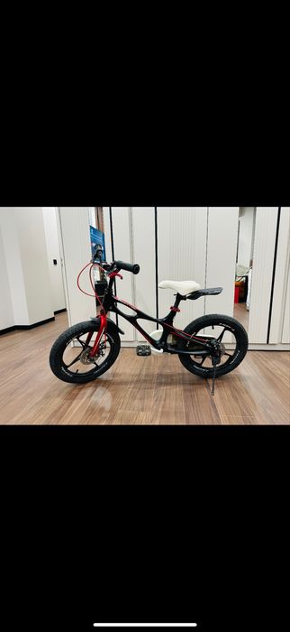 Дитячий велосипед Роял royal baby