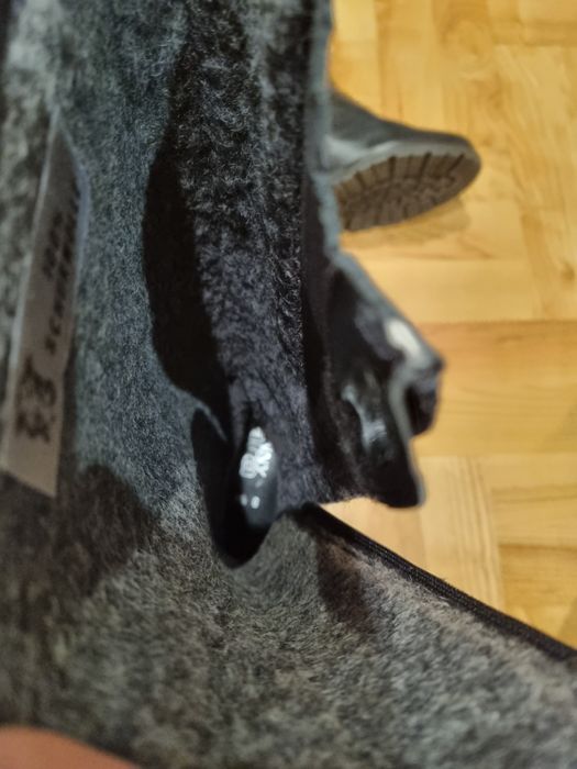 Nowe nie uzywane cieple kozaki 38