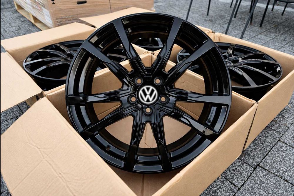 Felgi 19 do VW ARTEON Touareg Passat B8 B9 8J ET 32,5