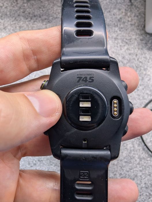 Garmin forerunner 745