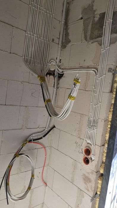 ELEKTRYK - Kompleksowe usługi elektryczne - Awarie - Naprawy