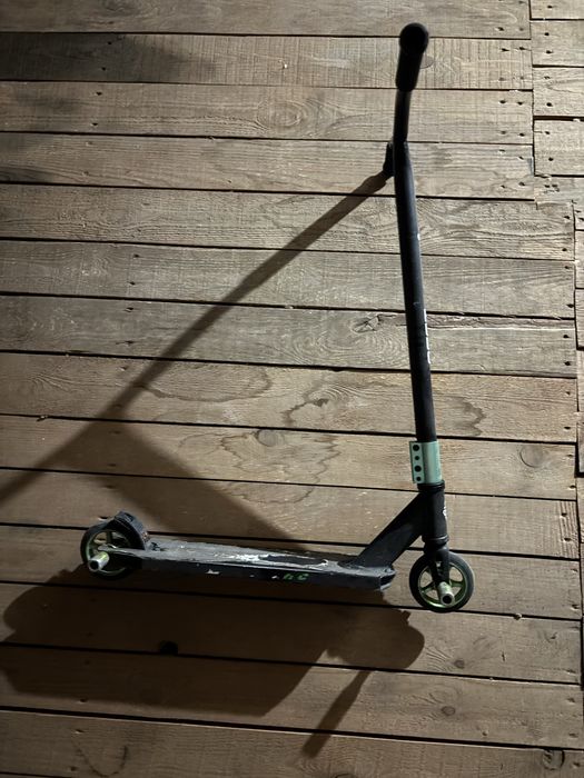 Самокат Best Scooter ПЕГИ зеленые– ещё больше трюков