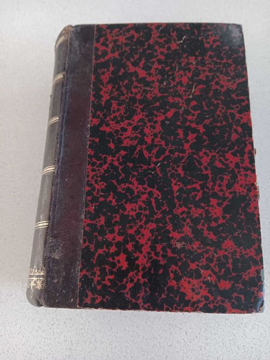 Vende-se livro antigo "Elementos de Física Geral"