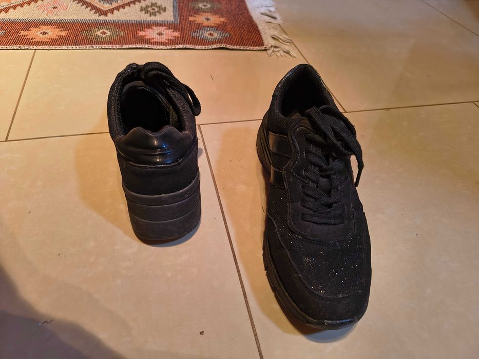 Buty sportowe czarne