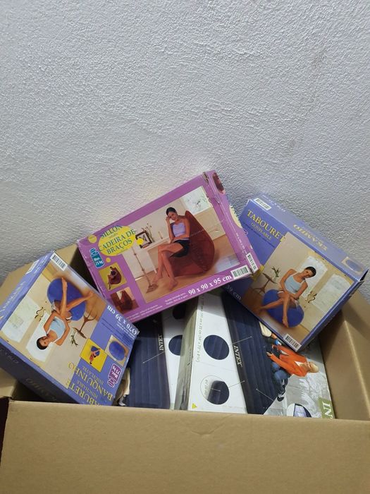 Cadeiras / Bancos Insufláveis – Novos na Caixa (Conforto & Design)