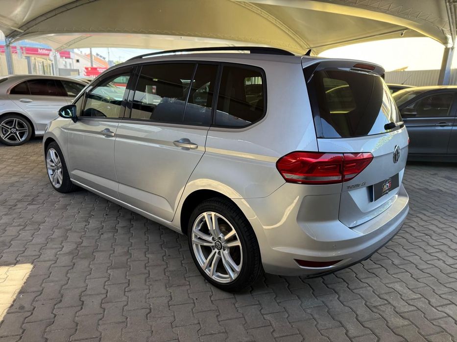 VW Touran 1.6 TDI SCR (BlueMotion ) DSG Comfortline