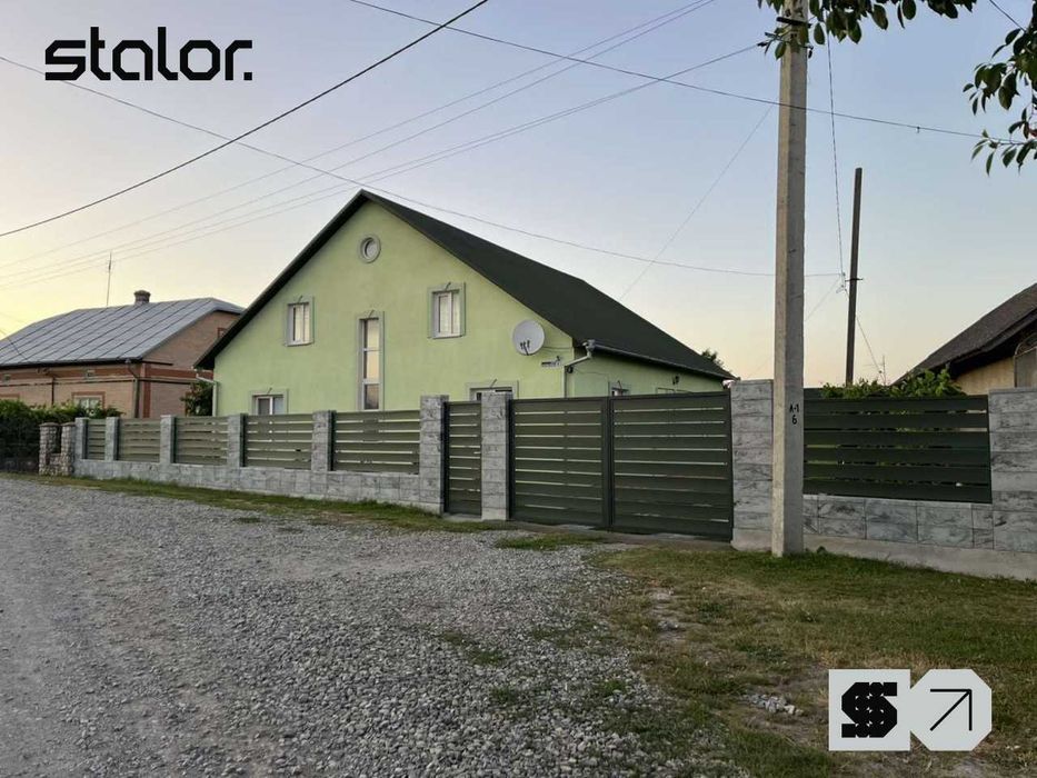 Огорожі металеві. Паркани металеві. Паркан з металу.