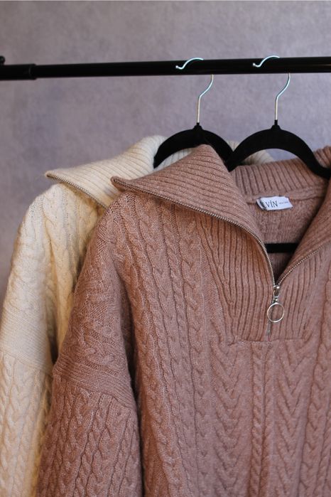 Светр теплий з замком