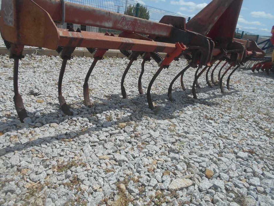 Cultivador para semeador de 3m